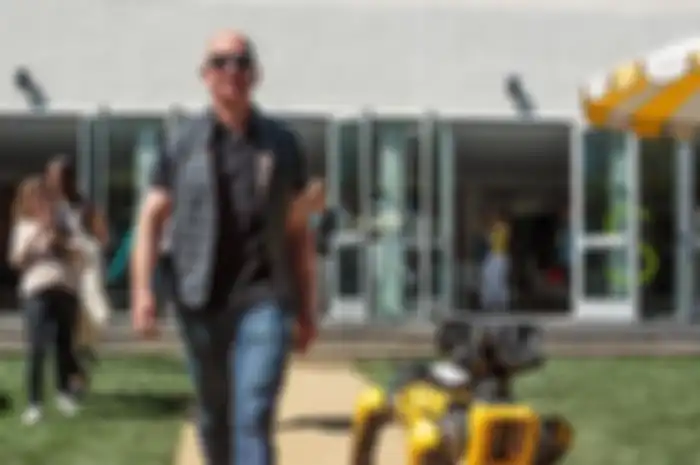 Jeff Bezos
