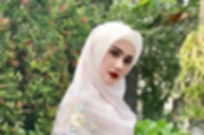 Niat pamer foto jadul masa lalu, Mulan Jameela malah tuai hujatan netizen hingga berujung tutup kolom komentar
