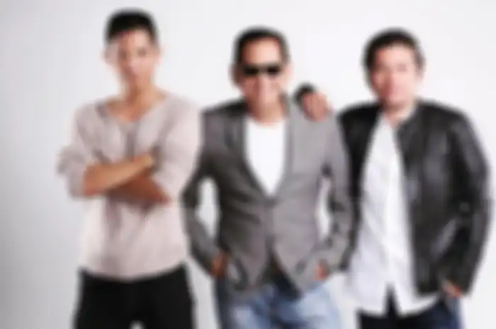 Roy Marten dan dua putranya, Gading dan Gibran 