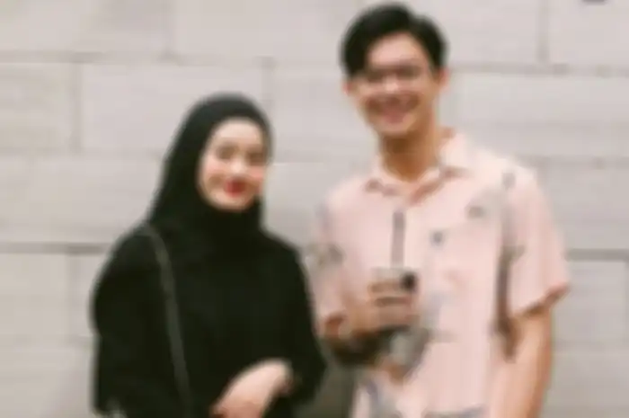 Dinda Hauw dan Rey Mbayang