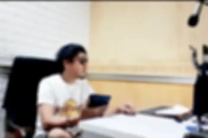 Ian Kasela aktif di dunia YouTube