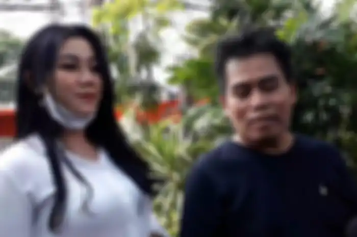 Bopak Castello bersama Gita Resya saat ditemui Grid.ID di kawasan Kapten Tendean, Jakarta Selatan, Selasa (4/8/2020).