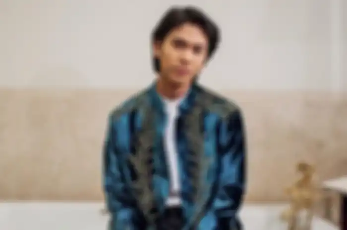 Pamer potret mesra bareng sang kekasih, Iqbaal Ramadhan tak lagi malu-malu kucing hingga buat netizen auto baper!
