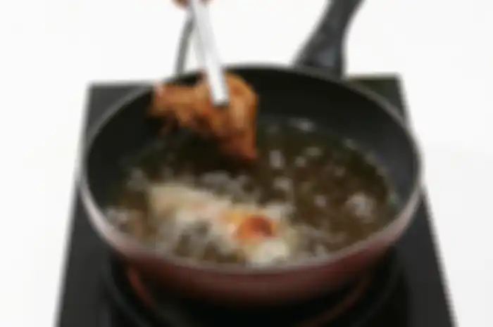 Ilustrasi ayam goreng