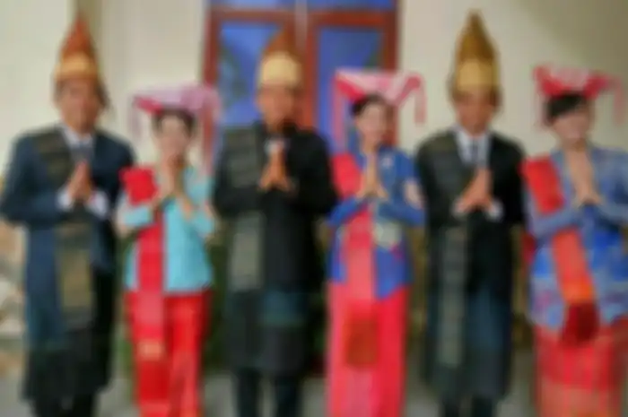 Baju adat Batak