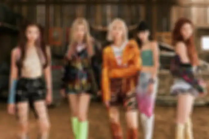 Resmi comeback, grup ITZY tampil gahar dalam video musik 'Not Shy'.