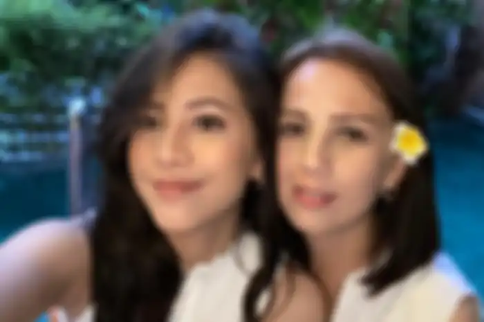Diserang Netizen Habis-habisan Usai Video Tak Senonoh Mirip Anaknya Viral di Jagat Maya, Ibu Adhisty Zara Angkat Bicara: Tolong Berhenti Menghakimi...
