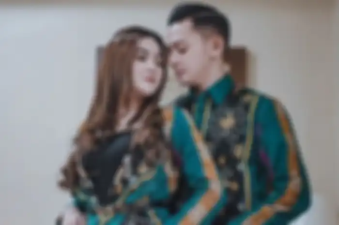 Nella Kharisma dan Dory Harsa.