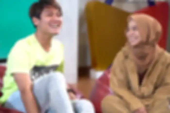 Paranormal ini sebut hubungan Rizky Billar dan Lesty Kejora bakal sulit ke pelaminan karena gajalan ini