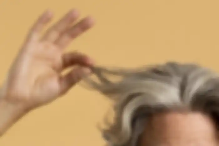 Ilustrasi rambut beruban