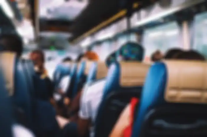 Nggak Pake Masker di Bus, Satu Orang Tulari Virus Corona ke 23 Penumpang di China, Yang Duduk Dekat Jendela Tidak Kena!