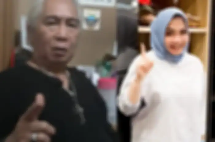 Gideon Tengker dan Rieta Amilia