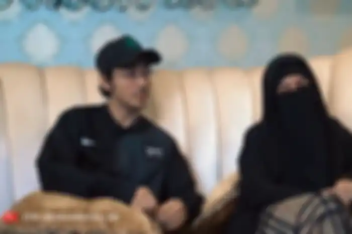 Abidzar dan Umi Pipik