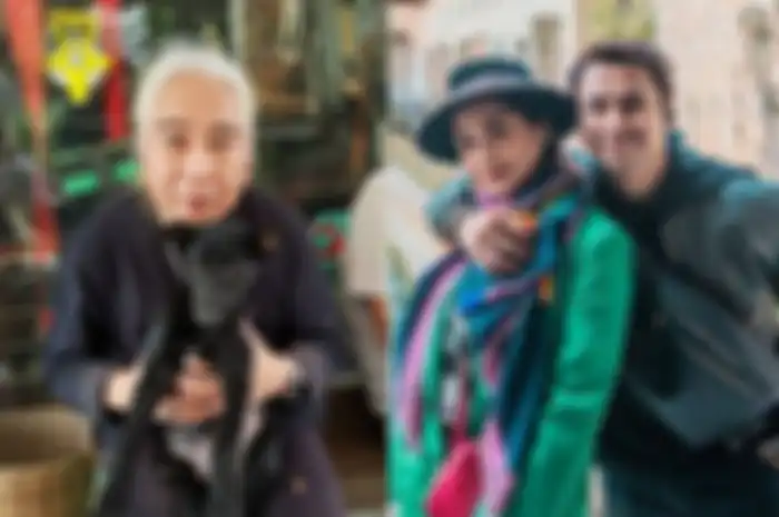 Bikin Hati Adem, Beredar Potret Lawas Gideon Tengker Saat Cium Nagita Slavina Penuh Cinta Jauh Sebelum Pecah Konflik Membara