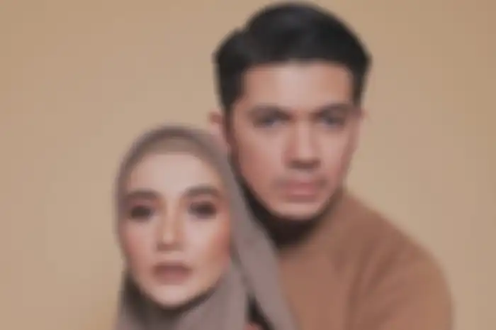 Irwansyah dan Zaskia Sungkar