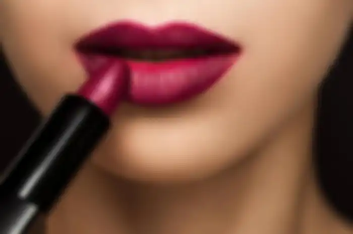 Lipstik bold