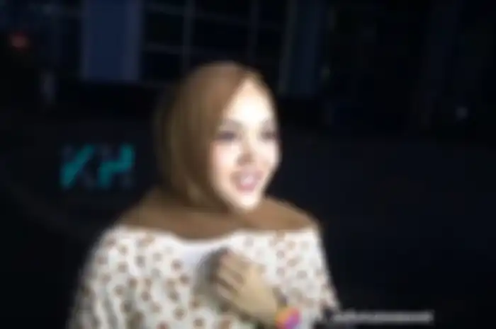 Putri Delina komentari hubungan Sule dan Nathalie Holscher