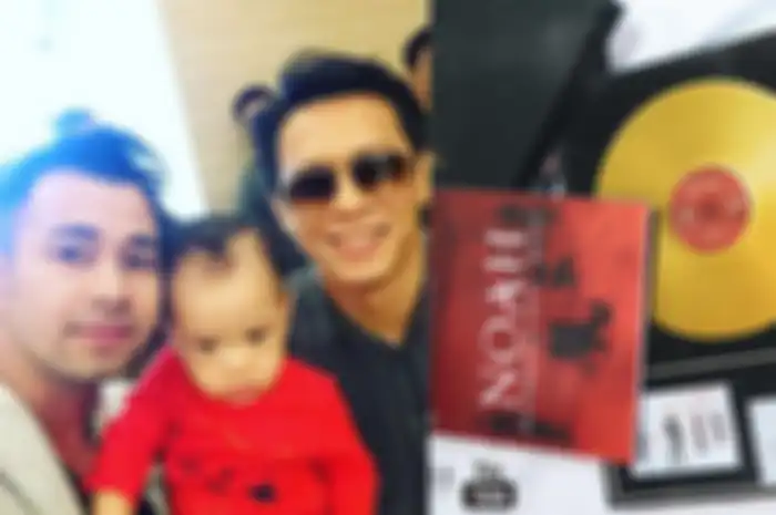 Raffi Ahmad, Ariel NOAH, dan vinyl spesial Noah