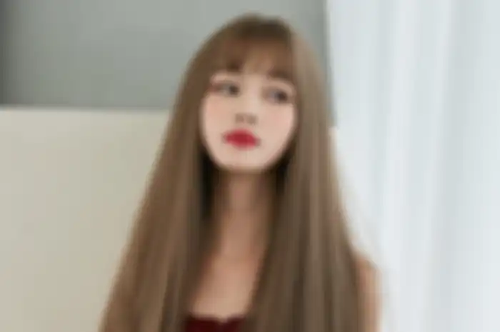 Rambut panjang lurus