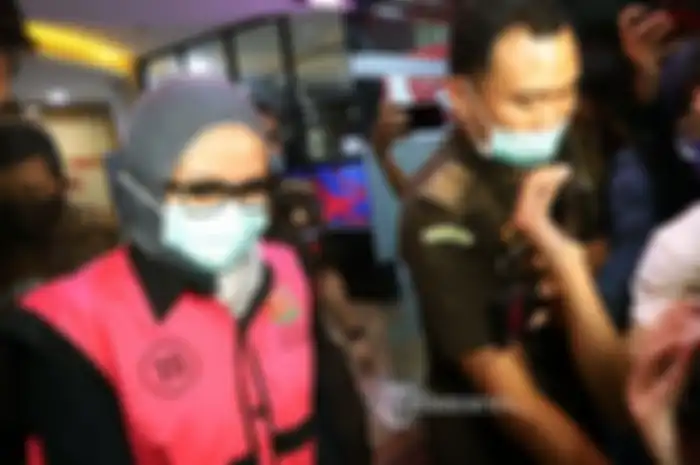 Tersangka Pinangki Sirna Malasari usai menjalani pemeriksaan kasus suap yang diduga diterima dari  Djoko Tjandra di gedung Kejagung, Jakarta Selatan, Rabu (9/9/2020).