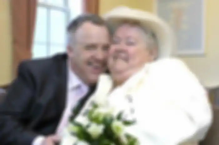 Clive Blunden dan Brenda