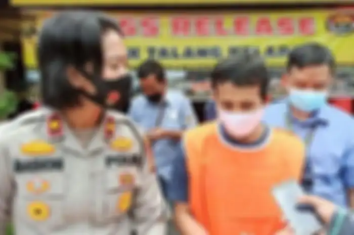 Sripoku.com/Bayazir Al Rayhan Arta Wirianda Tersangka saat diamankan di Polsek Talang Kelapa, Banyuasin, Selasa (15/9/2020).