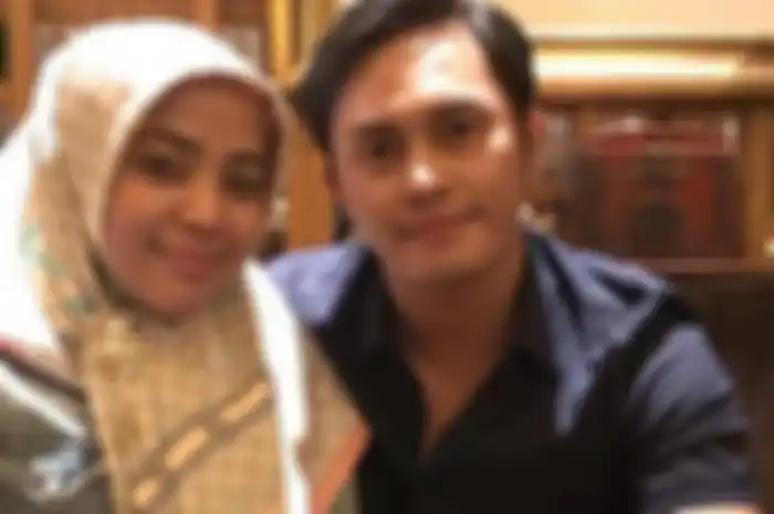 Muzdalifah beberkan pengorbanan setelah menikah satu tahun dengan pria lebih muda 15 tahun