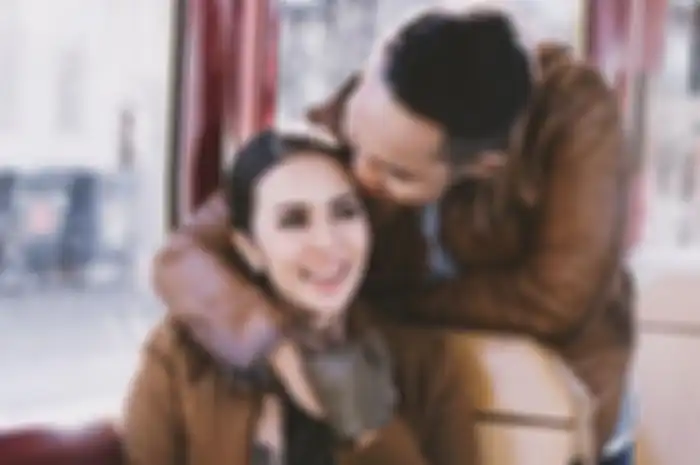 Momo Geisha dan Nicola Reza Samudra 
