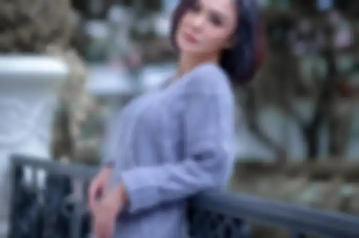 Yuni Shara.