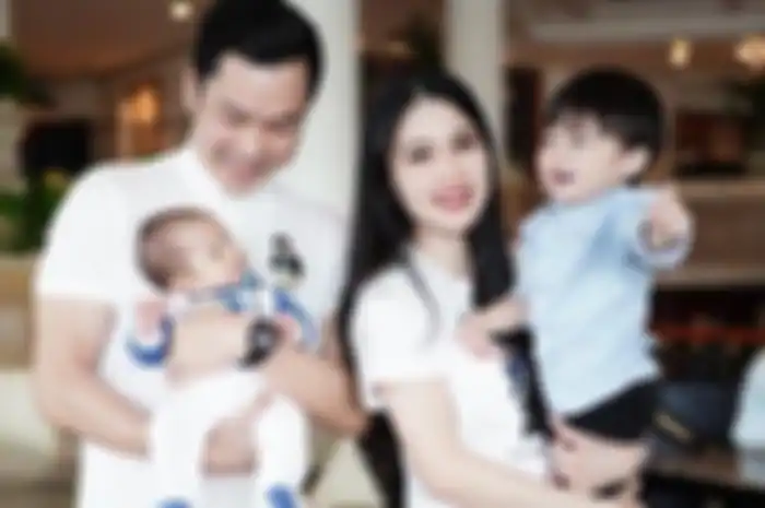 Keluarga Sandra Dewi dan Harvey Moeis