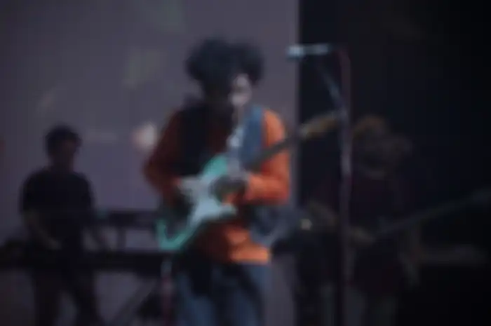 Kunto Aji dalam Konser Nanti Kita Cerita Tentang Hari Ini