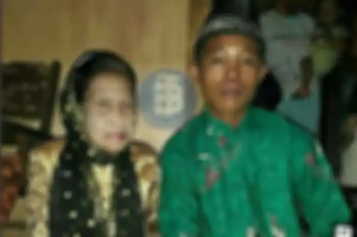Pasangan beda usia, Nenek Rohaya dan Slamet Riyadi 