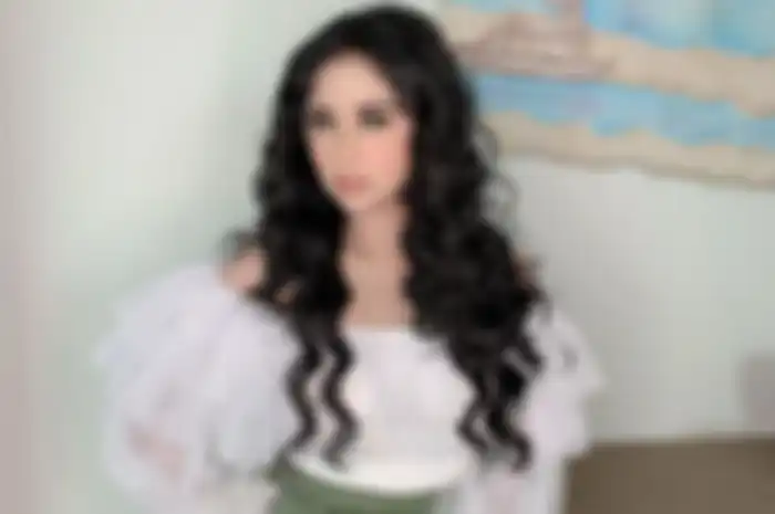 Dewi Perssik