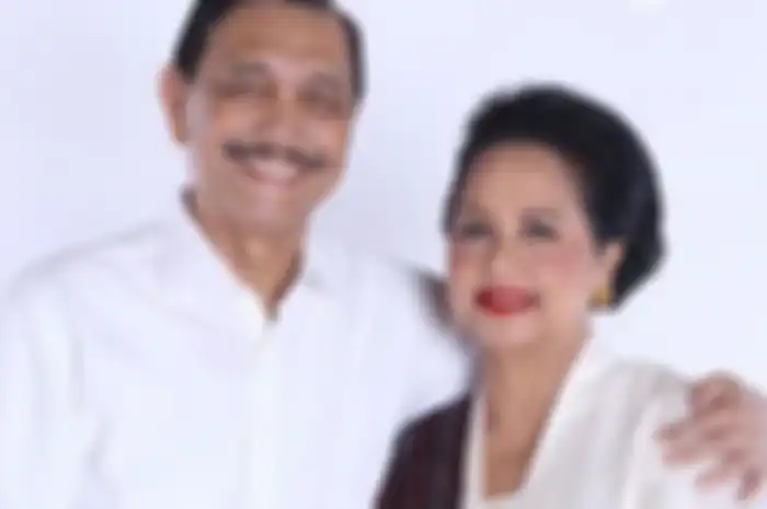 Luhut Pandjaitan dan sang istri