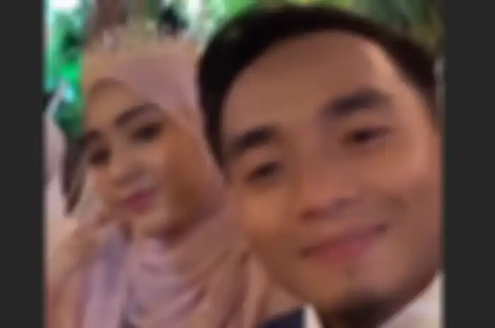 Taqy Malik dan istrinya