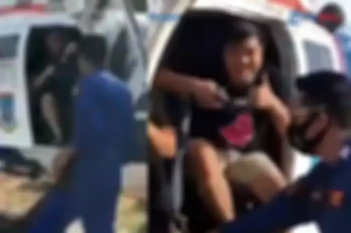 Viral video 3 warga sipil naiki helikopter Polda Kepulauan Riau