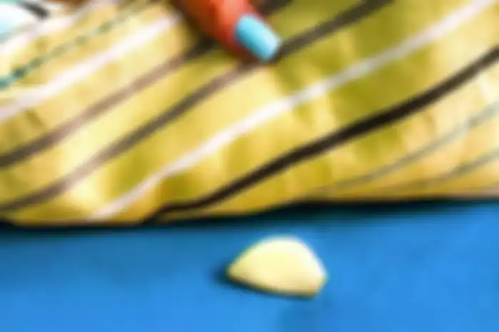 Bawang putih di bawah bantal