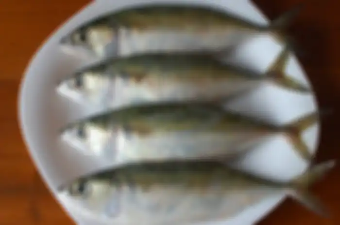 menghilangkan amis pada ikan