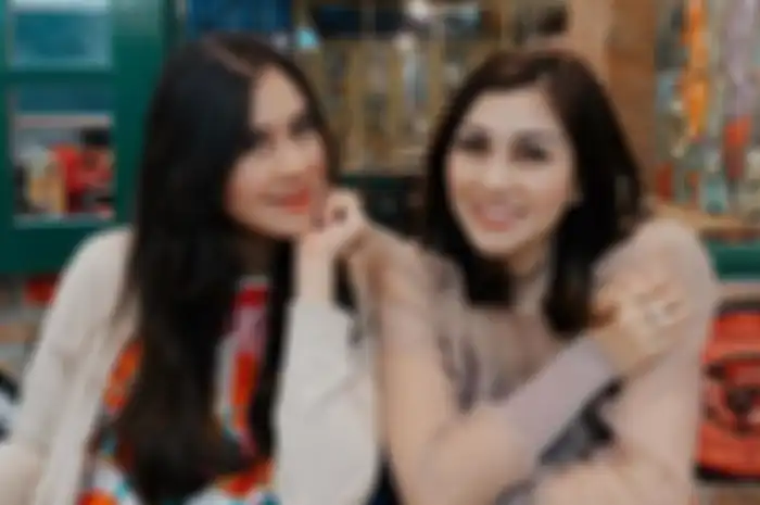 Nisya Ahmad dan Syahnaz Sadiqah