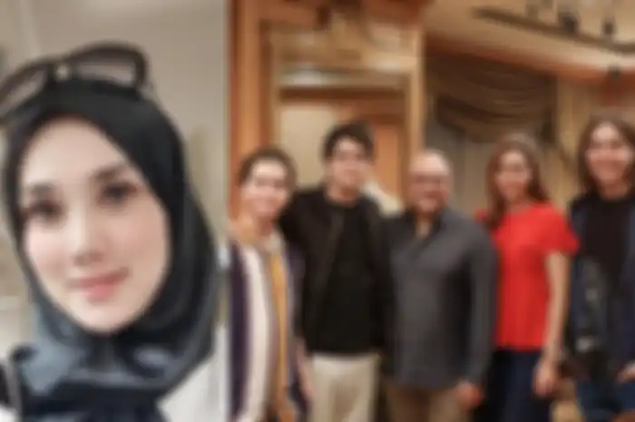 Perbedaan mencolok perlakuan Al, El, Dul terhadam Irwan Mussry dan Mulan Jameela