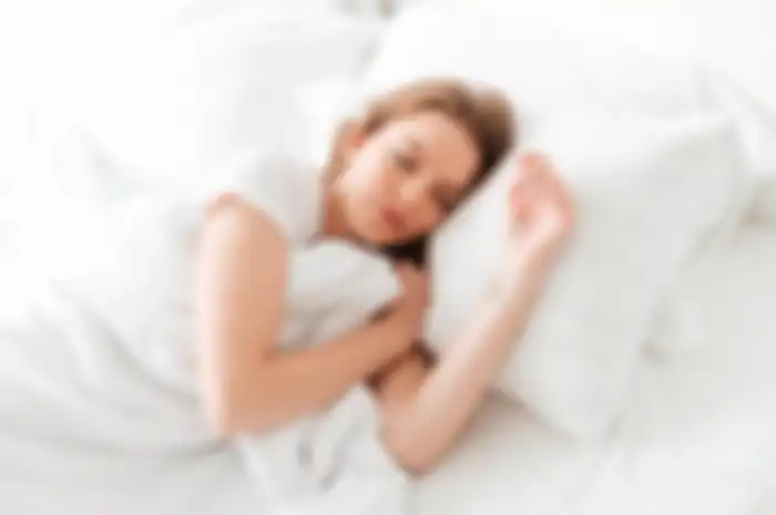 Ilustrasi Wanita Tidur
