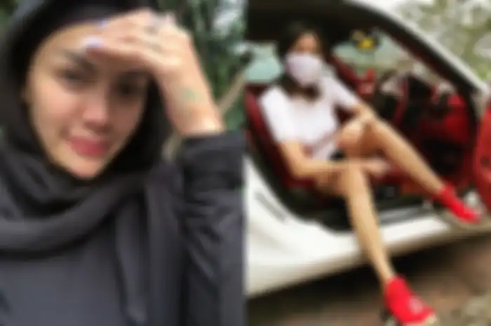 Nikita Mirzani dan Medina Moesa