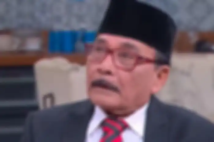 Komedian Haji Bolot