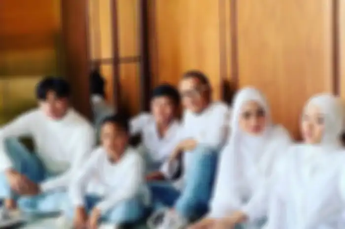Foto Prewedding Sule dan Nathalie Holscher
