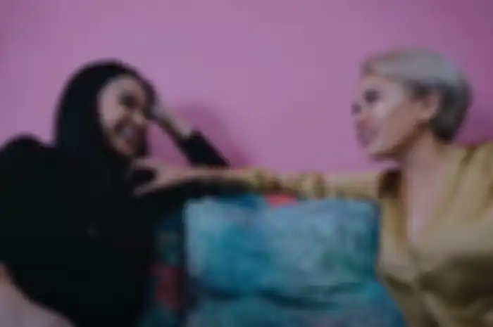 Denise Chariesta dan Nikita Mirzani  