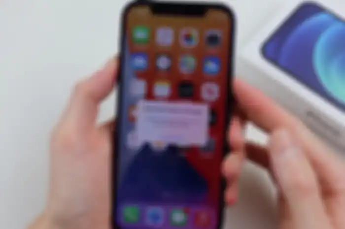 iPhone 12 bertukar mesin