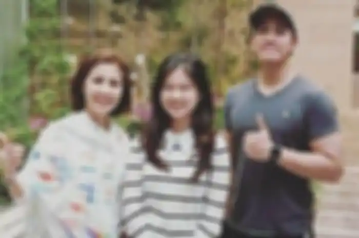 Sukses Pikat Anak Bungsu Presiden Jokowi, Ternyata Kecantikan Felicia Tissue Keturunan dari Orang Tuanya, Intip Cantiknya Calon Mertua Kaesang Pangarep yang Awet Muda
