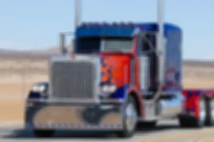 Truk Optimus Prime