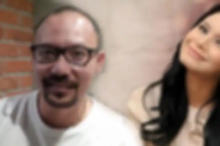 Rossa Blak-blakkan masih sering berhubungan dengan Yoyo Padi sang mantan suami