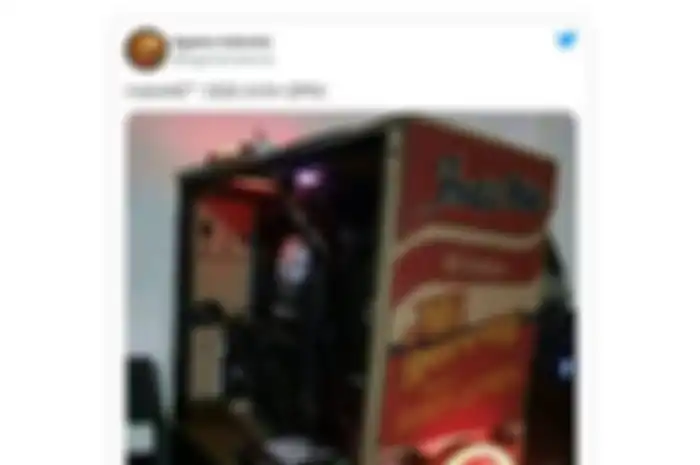 Kreatif Sekaligus Bikin Lapar, PC Ini Dirakit dari Kardus Bekas Mi Instan. 